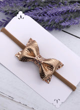 Load image into Gallery viewer, Leather Luna Bows