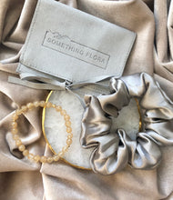 Load image into Gallery viewer, Gift Set Classic Silk Scrunchie & Citrine Bracelet