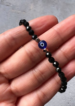 Load image into Gallery viewer, Dainty Black Tourmaline Bracelet