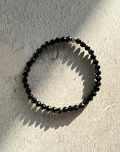 Load image into Gallery viewer, Dainty Black Tourmaline Bracelet