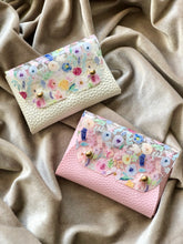 Load image into Gallery viewer, Clear Multi-Colour Floral Pouch

