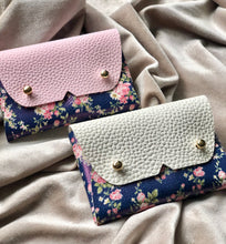 Load image into Gallery viewer, Navy Floral Pouch
